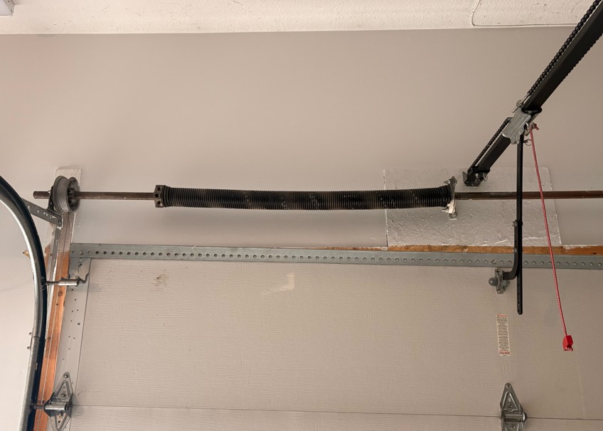 Emergency Garage Door Repair SE 5th St, Des Moines, IA