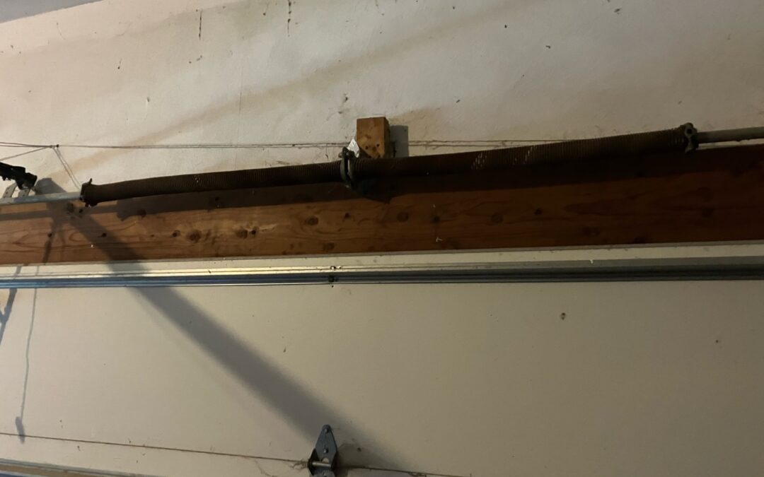 Garage Door Maintenance E Park Ave, Des Moines, IA